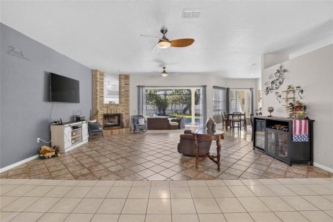 Villa ou maison à vendre à Plant City, Floride: 4 chambres, 210.05 m2 № 2290617 - photo 13