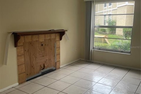 Apartamento en alquiler en Tampa, Florida, 2 dormitorios, 84.73 m2 № 1901776 - foto 3