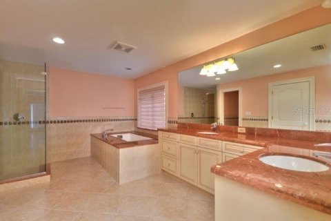 Villa ou maison à louer à Belleair Beach, Floride: 8 chambres, 913.51 m2 № 2108489 - photo 15
