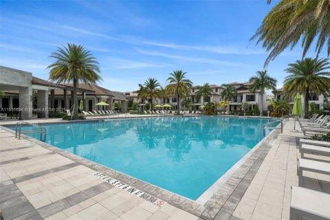 Condominio en venta en Doral, Florida, 2 dormitorios, 104.89 m2 № 1867020 - foto 22