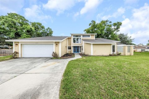 Villa ou maison à Palm Harbor, Floride 3 chambres, 219.9 m2 № 2148320