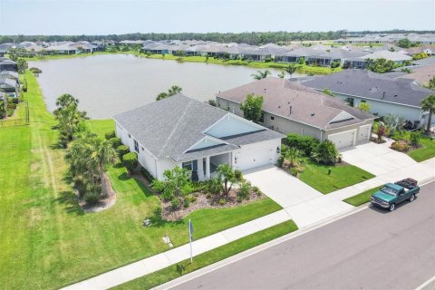 House in Parrish, Florida 2 bedrooms, 175.21 sq.m. № 1761259 - photo 3