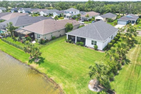 House in Parrish, Florida 2 bedrooms, 175.21 sq.m. № 1761259 - photo 4