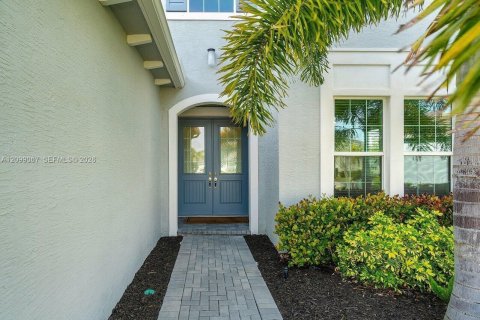 Villa ou maison à vendre à Loxahatchee Groves, Floride: 6 chambres, 379.23 m2 № 2407743 - photo 14