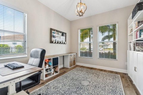 Villa ou maison à vendre à Loxahatchee Groves, Floride: 6 chambres, 379.23 m2 № 2407743 - photo 17