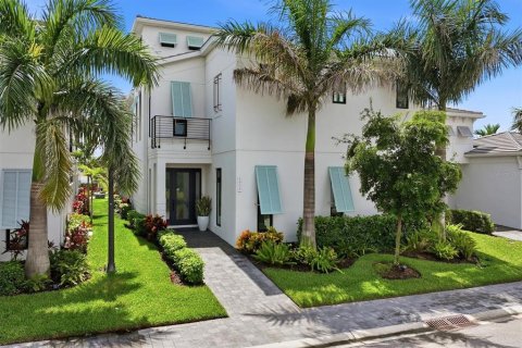 Casa en Bradenton, Florida 3 dormitorios, 354.89 m2 № 2344958
