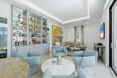 Casa en venta en Bradenton, Florida, 3 dormitorios, 354.89 m2 № 2344958 - foto 8