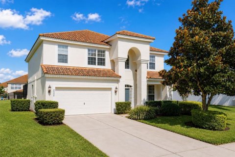 Villa ou maison à vendre à Kissimmee, Floride: 6 chambres, 261.24 m2 № 2296730 - photo 2