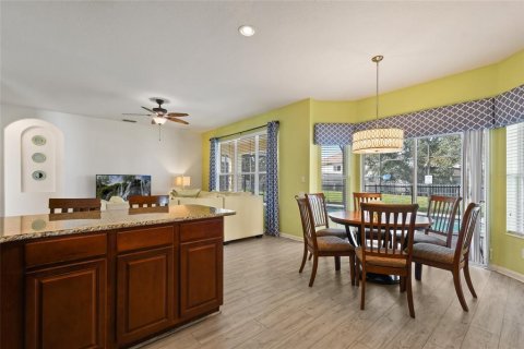 Villa ou maison à vendre à Kissimmee, Floride: 6 chambres, 261.24 m2 № 2296730 - photo 22
