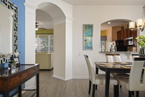 Villa ou maison à vendre à Kissimmee, Floride: 6 chambres, 261.24 m2 № 2296730 - photo 11