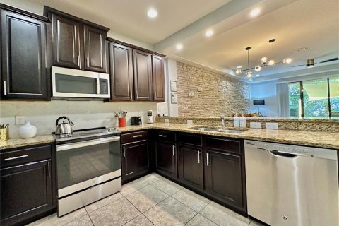 Adosado en venta en Davenport, Florida, 3 dormitorios, 151.62 m2 № 2211565 - foto 14