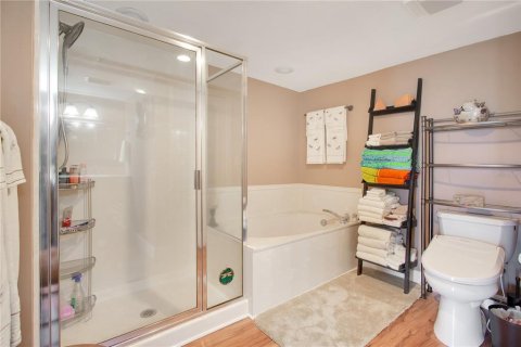 Condo in Daytona Beach Shores, Florida, 2 bedrooms  № 1717263 - photo 23