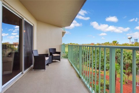 Condo in Daytona Beach Shores, Florida, 2 bedrooms  № 1717263 - photo 18