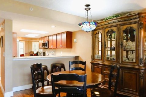 Condo in Daytona Beach Shores, Florida, 2 bedrooms  № 1717263 - photo 11