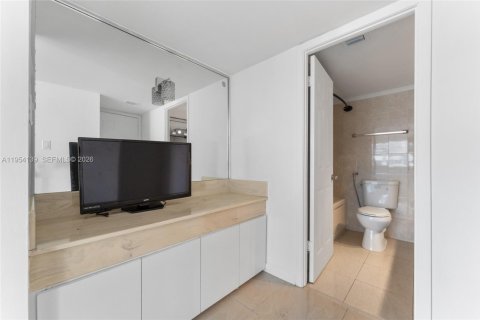 Купить кондоминиум в Авентура, Флорида 2 спальни, 145.39м2, № 2010063 - фото 22