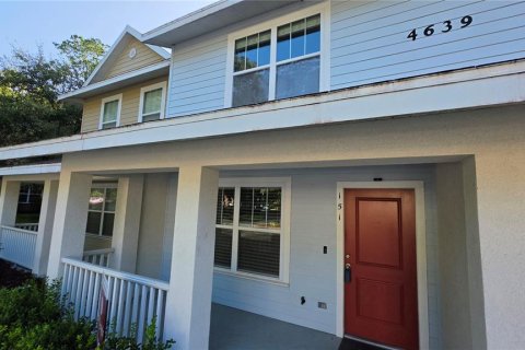 Condo à Gainesville, Floride, 2 chambres  № 2287194