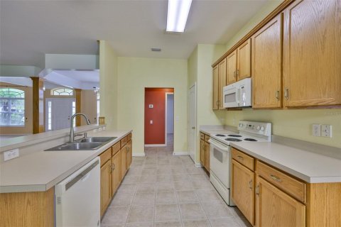 Casa en venta en Wesley Chapel, Florida, 4 dormitorios, 202.9 m2 № 1909751 - foto 16