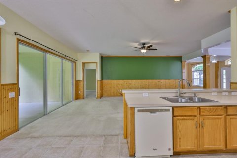 Casa en venta en Wesley Chapel, Florida, 4 dormitorios, 202.9 m2 № 1909751 - foto 17