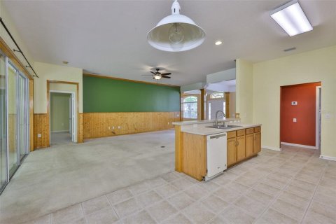 Casa en venta en Wesley Chapel, Florida, 4 dormitorios, 202.9 m2 № 1909751 - foto 15