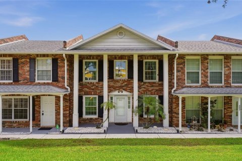 Condo in Winter Haven, Florida, 3 bedrooms № 2396886 - photo 6
