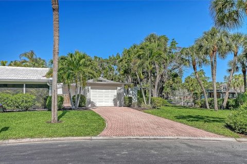 Casa en venta en Sarasota, Florida, 3 dormitorios, 123.28 m2 № 2093669 - foto 4