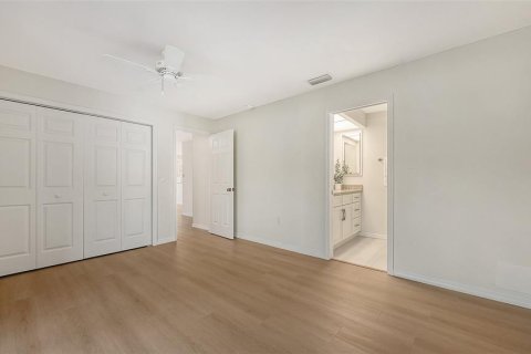 Casa en venta en Sarasota, Florida, 3 dormitorios, 123.28 m2 № 2093669 - foto 28