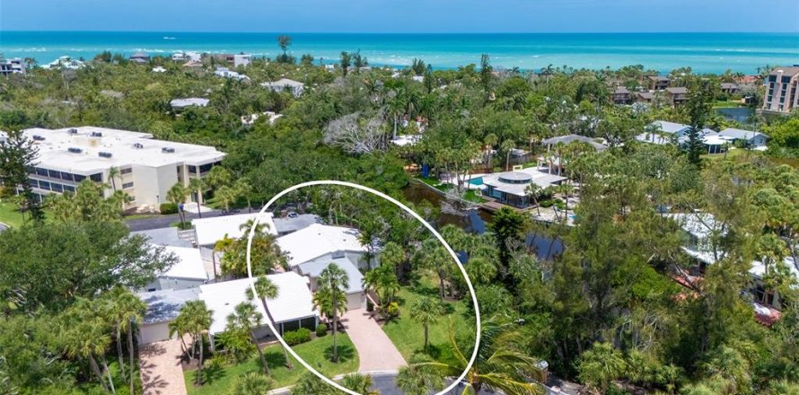 Casa en Sarasota, Florida 3 dormitorios, 123.28 m2 № 2093669