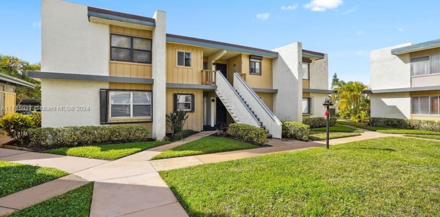 Condo in Jensen Beach, Florida, 2 bedrooms  № 1959867