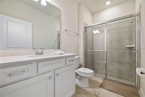 Townhouse in Clermont, Florida 5 bedrooms, 211.91 sq.m. № 2112030 - photo 8