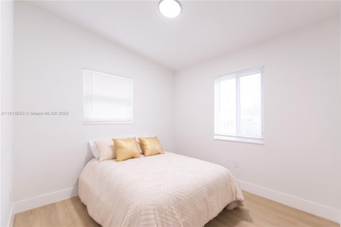 Casa en venta en West Park, Florida, 3 dormitorios, 53.14 m2 № 1971025 - foto 10