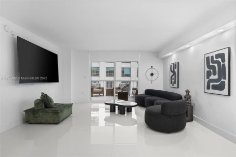 Copropriété à louer à Miami, Floride: 1 chambre, 75.99 m2 № 1946833 - photo 21
