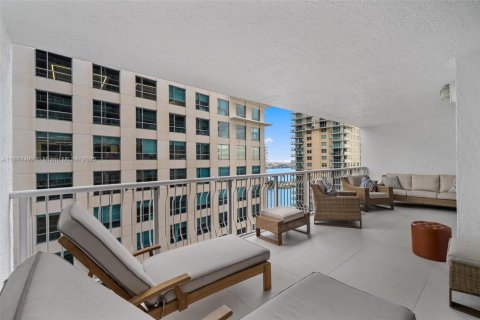 Copropriété à louer à Miami, Floride: 1 chambre, 75.99 m2 № 1946833 - photo 8