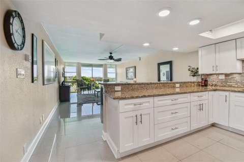 Condominio en alquiler en South Pasadena, Florida, 2 dormitorios, 120.77 m2 № 1856471 - foto 8