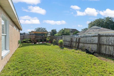 House in Winter Garden, Florida 3 bedrooms, 97.55 sq.m. № 1906602 - photo 29