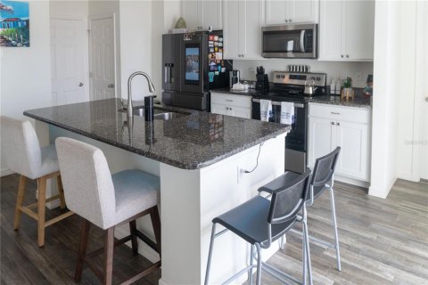 House in Saint Lucie, Florida 3 bedrooms, 134.99 sq.m. № 2097476 - photo 5