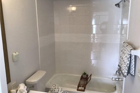 Снять в аренду виллу или дом в Альтамонте-Спрингс, Флорида 4 спальни, 144.18м2, № 1856643 - фото 9