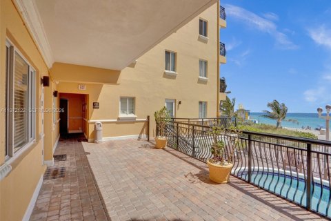 Copropriété à vendre à Hollywood, Floride: 1 chambre, 55.28 m2 № 2042305 - photo 25