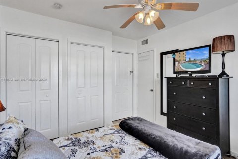 Copropriété à vendre à Hollywood, Floride: 1 chambre, 55.28 m2 № 2042305 - photo 14