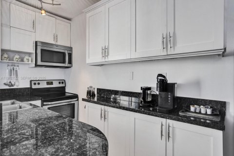 Copropriété à vendre à Hollywood, Floride: 1 chambre, 55.28 m2 № 2042305 - photo 7