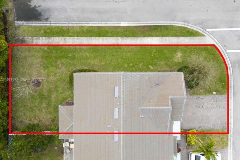 Adosado en alquiler en Hollywood, Florida, 3 dormitorios, 164.34 m2 № 2029780 - foto 30