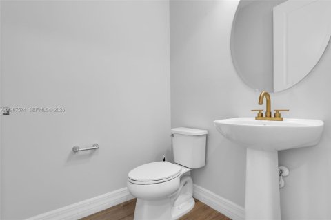 Adosado en alquiler en Hollywood, Florida, 3 dormitorios, 164.34 m2 № 2029780 - foto 10