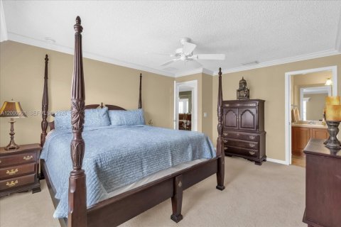 House in The Villages, Florida 3 bedrooms № 2065160 - photo 9