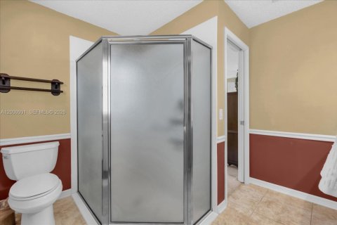 House in The Villages, Florida 3 bedrooms № 2065160 - photo 11