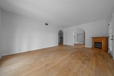 Casa en venta en Ocala, Florida, 3 dormitorios, 443.33 m2 № 1601983 - foto 16