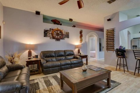 Villa ou maison à vendre à Tavares, Floride: 3 chambres, 113.43 m2 № 2132866 - photo 12