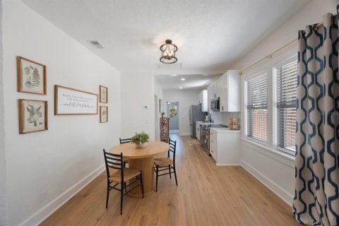 Villa ou maison à vendre à Saint Petersburg, Floride: 2 chambres, 114.08 m2 № 1651808 - photo 12