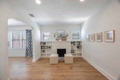 Villa ou maison à vendre à Saint Petersburg, Floride: 2 chambres, 114.08 m2 № 1651808 - photo 10