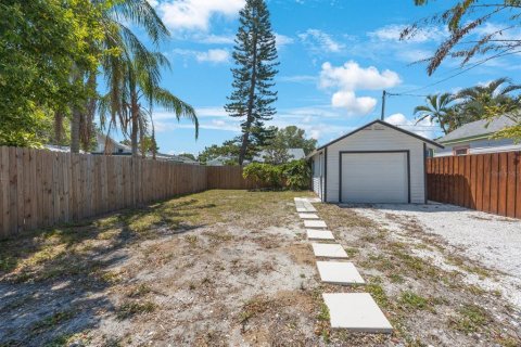 Villa ou maison à vendre à Saint Petersburg, Floride: 2 chambres, 114.08 m2 № 1651808 - photo 29