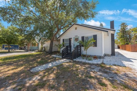 Villa ou maison à vendre à Saint Petersburg, Floride: 2 chambres, 114.08 m2 № 1651808 - photo 2