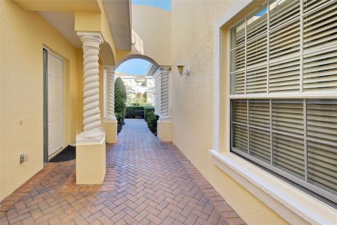 Condominio en venta en Venice, Florida, 3 dormitorios, 166.2 m2 № 1718642 - foto 23
